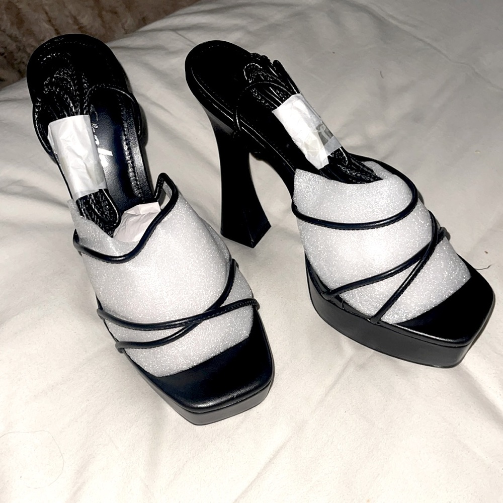 New Super Cute Black Lace Up Mary Jane Platform Vintage Style Shoes 8 1/2 heels